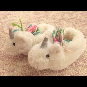 Baby girls unicorn booties/slippers